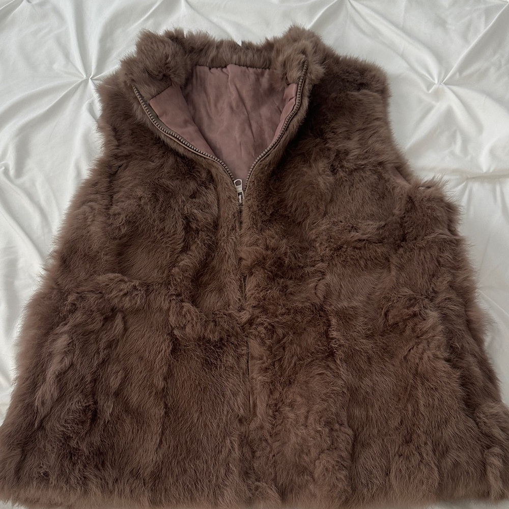 100% Rabbit Fur Vest - Picture 3 of 5